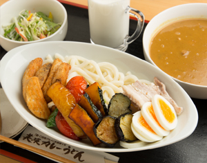美瑛彩レストラン なごみの森厨房／つけ麺タイプ